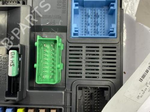 Used Fuse box Fuse box PEUGEOT 208 I (CA_, CC_) 1.2 VTI 82 (82 hp) 22834816 22834816