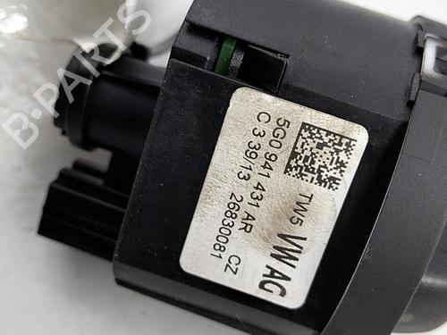 Used Headlight switch VW GOLF VII (5G1, BQ1, BE1, BE2) 1.2 TSI (86 hp) 22825774