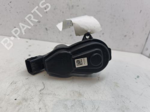 Used Electric handbrake RENAULT MEGANE IV Hatchback (B9A/M/N_) 1.3 TCe 140 (B9NB) (140 hp) 26386412