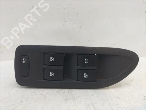Used Left front window switch RENAULT LAGUNA II (BG0/1_) 1.9 dCi (BG1A, BG1W, BG0G) (110 hp) 29834250