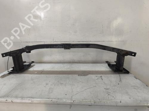 Used Front bumper reinforcement Front bumper reinforcement 37472563 37472563