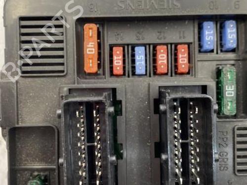 Used Fuse box Fuse box PEUGEOT 1007 (KM_) 1.4 HDi (68 hp) 22833995 22833995