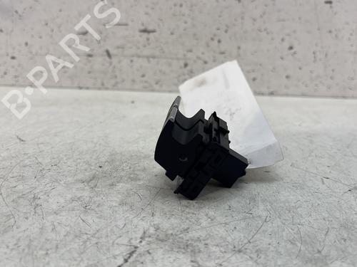 Used Left front window switch VW GOLF VII (5G1, BQ1, BE1, BE2) 1.4 TSI (140 hp) 28568287