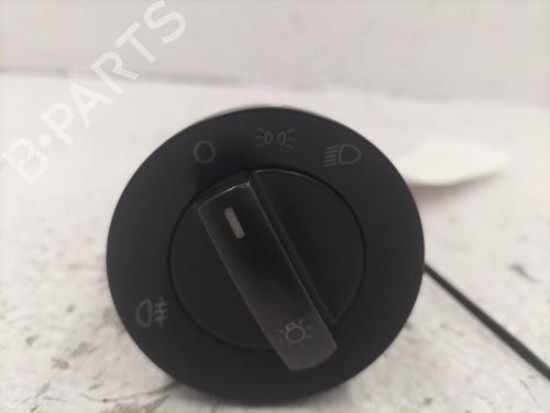 Used Headlight switch VW POLO (9N_, 9A_) 1.9 SDI (64 hp) 22846380