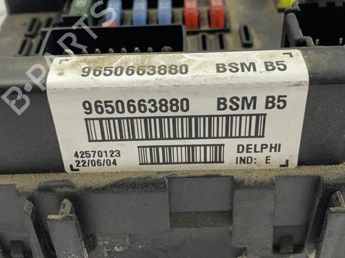 Used Fuse box PEUGEOT 307 SW (3H) 2.0 HDi 135 (136 hp) 22816705