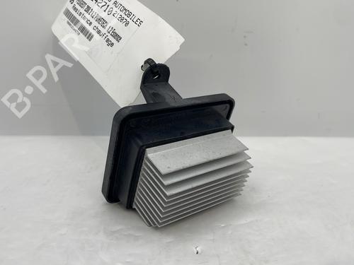 Używane Rezystor dmuchawy PEUGEOT 208 II (UB_, UP_, UW_, UJ_) 1.2 PureTech 100 (101 hp) 32374156