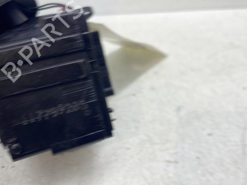 Steering column stalk RENAULT CLIO IV (BH_) 1.5 dCi 75 | BP30973686I23 