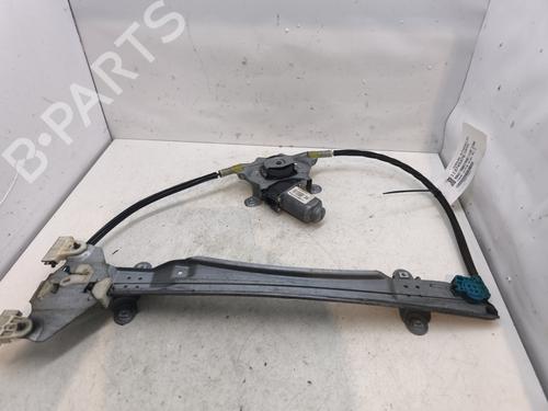 Lève-vitre avant droit RENAULT TWINGO II (CN0_) 1.5 dCi (CN0E) (64 hp) 29640000