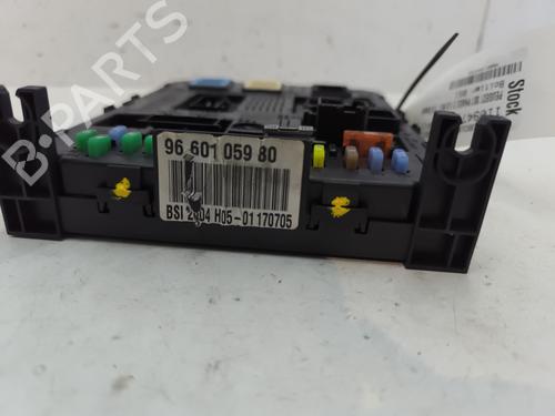 Fuse box PEUGEOT 307 (3A/C) 1.6 HDi | BP28328818E1 