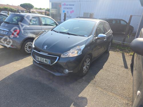 Brukte deler til PEUGEOT 208 I (CA_, CC_) 1.4 HDi (68 hp) 3568164