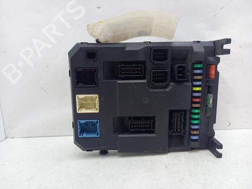 Used Fuse box Fuse box CITROËN C3 II (SC_) 1.6 HDi (92 hp) 35976154 35976154