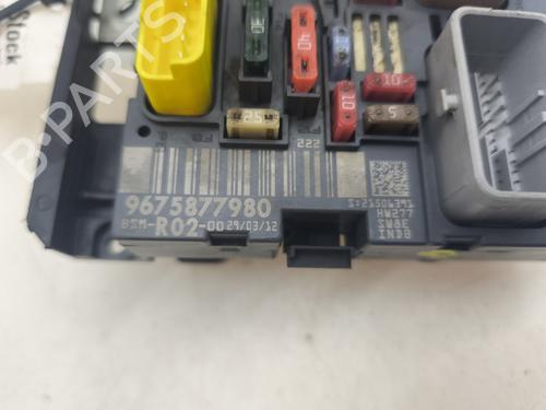 Fuse box CITROËN C4 Picasso I MPV (UD_) 1.6 HDi 110 | BP27486957E1 