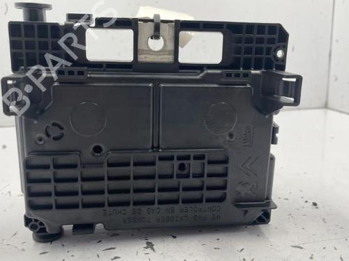 Used Fuse box Fuse box CITROËN C3 II (SC_) 1.1 i (60 hp) 22840208 22840208