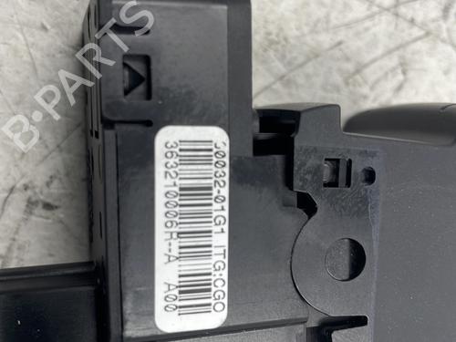 Used Switch Switch RENAULT SCÉNIC III (JZ0/1_) 1.5 dCi (110 hp) 23829839 23829839