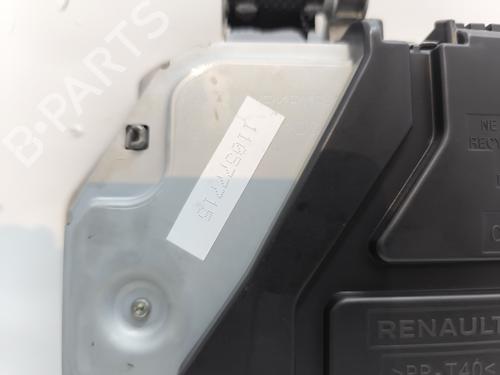 Cockpit RENAULT ARKANA I (LCM_, LDN_) 1.6 E-TECH 145 (LDMU) | BP29193864C47 