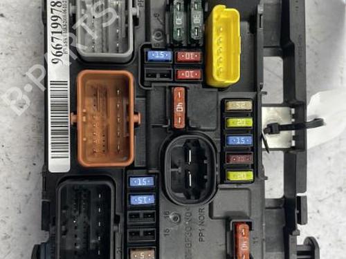 Used Fuse box Fuse box PEUGEOT 207 (WA_, WC_) 1.4 HDi (68 hp) 22832923 22832923