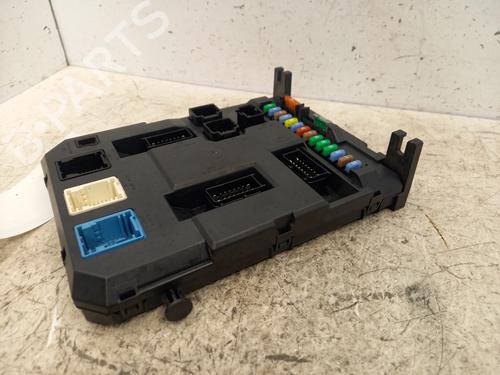 Used Fuse box Fuse box CITROËN C3 II (SC_) 1.6 HDi (92 hp) 24310111 24310111