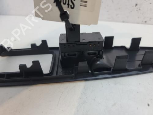 right-front-window-switch-citroen-c6-td_-2005-2006-2007-2008-2009-2010-2011-2012-26741863 main image