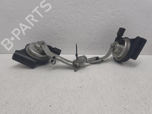 Toeter AUDI A3 Sportback (8VA, 8VF) 1.6 TDI (110 hp) 31581536