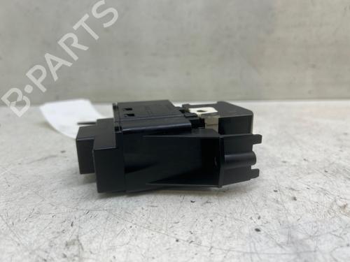 Switch RENAULT LAGUNA Coupe (DT0/1) 2.0 dCi (DT01, DT08, DT09, DT0K, DT12, DT1C, DT1D, DT1M,... | BP40438824I30 - Image 2