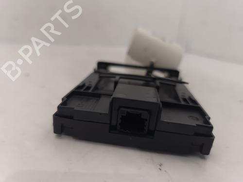 Card reader RENAULT MEGANE III Hatchback (BZ0/1_, B3_) 1.5 dCi (BZ09, BZ0D, BZ1W, BZ29, BZ14) | BP25758105E4 - Image 4