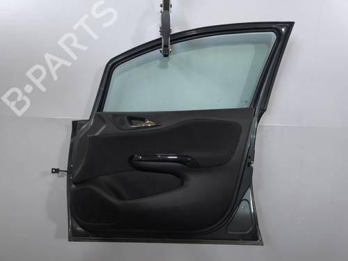 Used Right front door Right front door 39378945 39378945