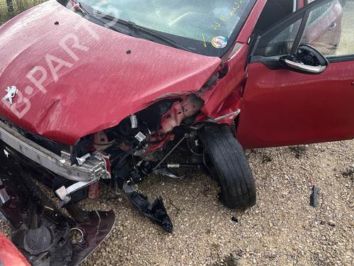 Used Parts PEUGEOT 208 I (CA_, CC_) 1.2 VTI 82 (82 hp) 4406542