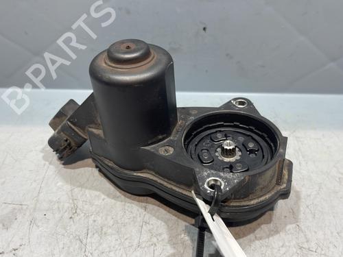 Used Electric handbrake RENAULT MEGANE IV Hatchback (B9A/M/N_) 1.3 TCe 115 (B9N9) (116 hp) 29725981