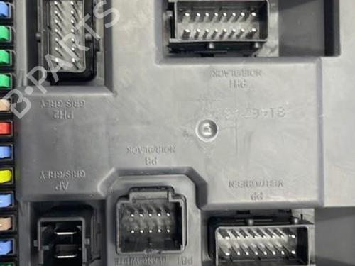 Fuse box CITROËN C3 Picasso (SH_) 1.4 VTi 95 (SH8FSC, SH8FP0, SH8FP6) | BP22832449E1 