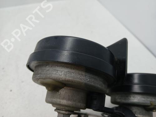 Toeter Toeter RENAULT LAGUNA II Grandtour (KG0/1_) 1.9 dCi (KG0G) (120 hp) 35961122 35961122