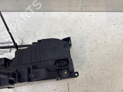 front-left-lock-renault-modus-grand-modus-fjp0_-2004-39513268 main image
