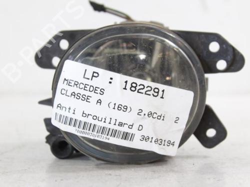 Used Right front fog light MERCEDES-BENZ A-CLASS (W169) A 180 CDI (169.007, 169.307) (109 hp) 22813790