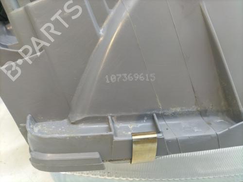 Used Left headlight Left headlight TOYOTA HIACE IV Van (__H1_, __H2_) 2.5 D-4D (KLH12, KLH22) (102 hp) 26659647 26659647