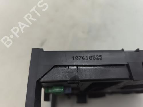 fuse-box-citroen-c6-td_-2005-2006-2007-2008-2009-2010-2011-2012-26957315 main image