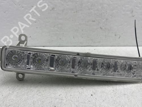 Feu diurne droit PEUGEOT 108 1.0 VTi (69 hp) 31849366