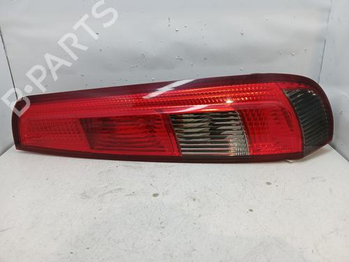 Używane Lampa tylna prawa FORD FIESTA V (JH_, JD_) 1.4 TDCi (68 hp) 29834383