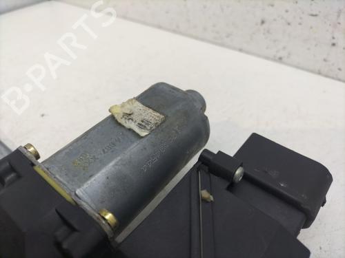 Used Rear right window mechanism Rear right window mechanism MERCEDES-BENZ E-CLASS (W210) E 220 CDI (210.006) (143 hp) 27545927 27545927