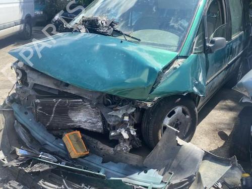 Used Parts FIAT ULYSSE (220_) 2.0 JTD 2161033