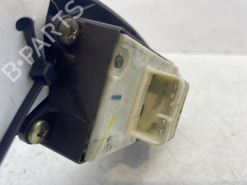 Left front window switch TOYOTA YARIS (_P1_) 1.4 D-4D (NLP10_, NLP10R) | BP29582100I27 