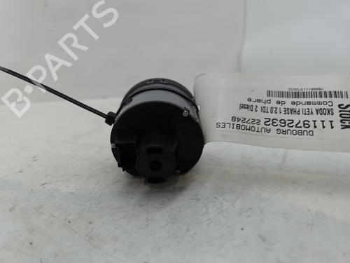Used Headlight switch Headlight switch SKODA YETI (5L) 2.0 TDI (110 hp) 29213382 29213382
