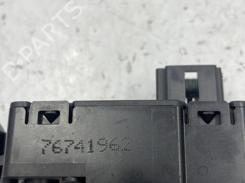 Switch RENAULT SCÉNIC III (JZ0/1_) 1.6 dCi (JZ00, JZ12) | BP22829410I30 