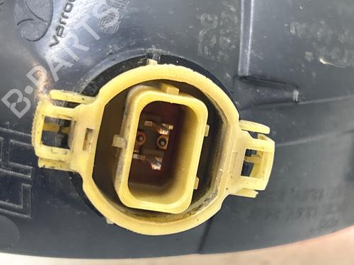 Rear bumper left light JAGUAR E-PACE (X540) 2.0 D150 AWD | BP40018565C81 - Image 2