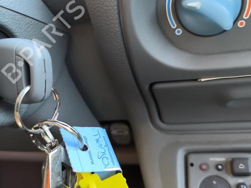 Gebruikte RENAULT TWINGO I (C06_) 1.2 (C066, C068) (58 hp) 4334536 Onderdelen