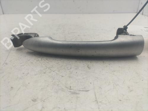 Used Front left exterior door handle RENAULT CLIO III (BR0/1, CR0/1) 1.5 dCi (BR17, CR17) (86 hp) 23829626