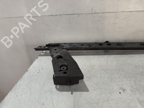 Travesaño Travesaño RENAULT CLIO III (BR0/1, CR0/1) 1.2 16V (BR0P, CR0P) (101 hp) 37416085 37416085