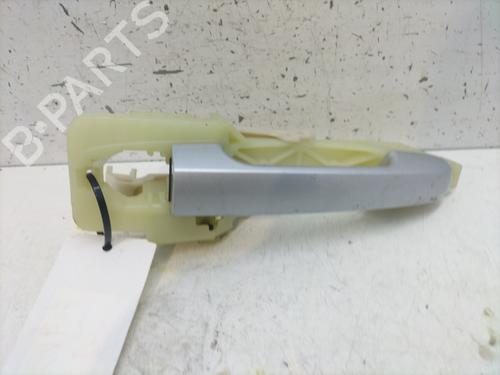 Used Front left exterior door handle HYUNDAI i30 (FD) 2.0 CRDi (140 hp) 28328588