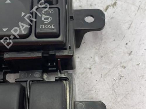 Used Mirror switch NISSAN JUKE (F15) 1.5 dCi (110 hp) 22839366