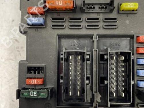 Used Fuse box Fuse box PEUGEOT 206 Hatchback (2A/C) 1.4 i (75 hp) 22833034 22833034