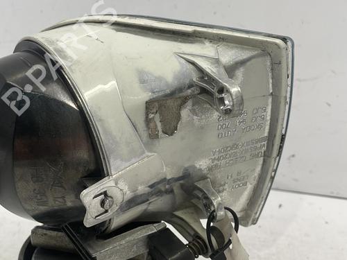 Used Right front fog light SKODA ROOMSTER (5J7) 1.9 TDI (105 hp) 22829867