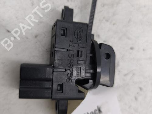 Right front window switch NISSAN QASHQAI I (J10, NJ10) 1.5 dCi | BP29054471I26